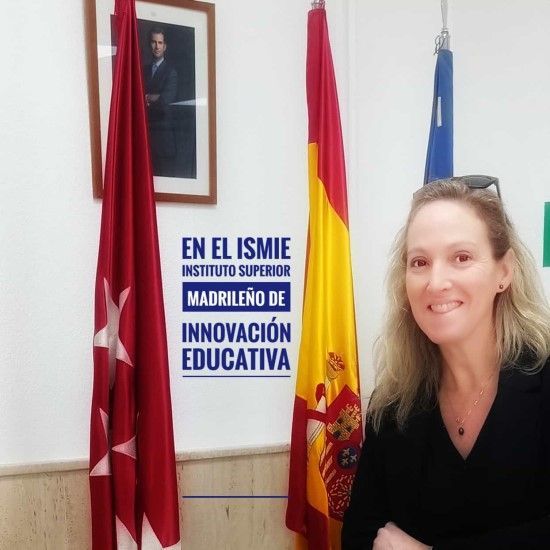 Reunión en el Instituto Superior Madrileño de Innovación Educativa de Madrid - En el ISMIE