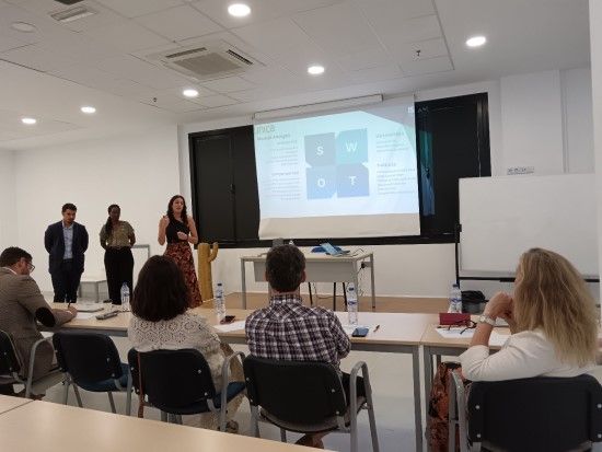 TuComex en el Tribunal de Proyectos del Máster Internacional de ISAM - Grupo 2