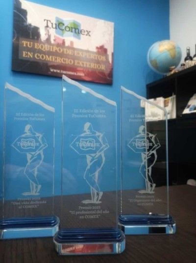 Conoce a los finalistas de los Premios TuComex 2024 - Premios
