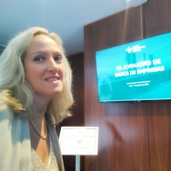 Conferencia en las jornadas organizadas por el Banco Cooperativo Español - Jornadas sobre banca
